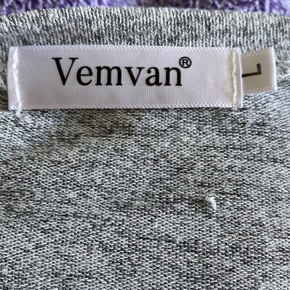 Vemvan Gray Striped Thin Knit Sweater Large - Picture 3 of 4